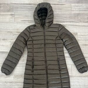 Aritzia -TNA Puffer Coat